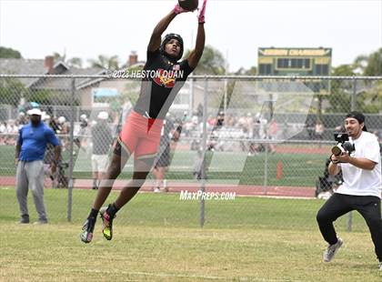 Thumbnail 2 in Millikan vs. Mission Viejo (Battle At The Beach) photogallery.