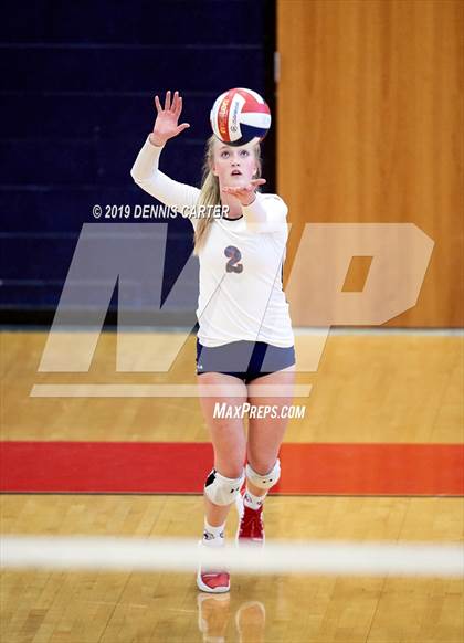 Thumbnail 1 in Westminster vs. Milton (Tri Match) photogallery.
