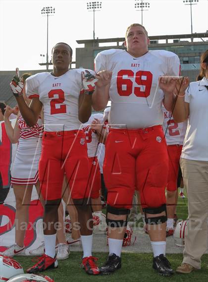 Thumbnail 1 in Katy vs. Cypress Ranch (UIL 5A Division 2 Quarterfinal Playoff) photogallery.
