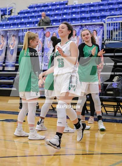 Thumbnail 3 in Sunrise Christian Academy vs. Bishop McGuinness photogallery.