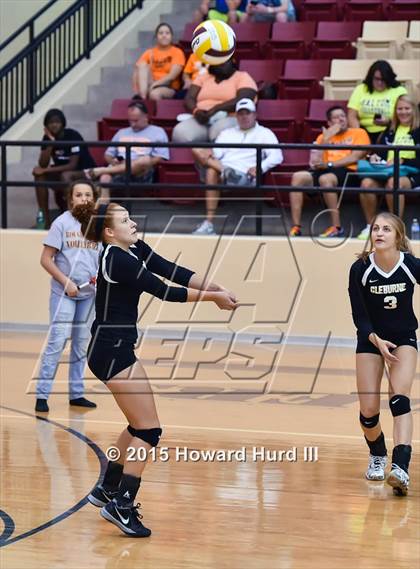 Thumbnail 3 in Cleburne vs Richland (EMS-ISD Tournament) photogallery.