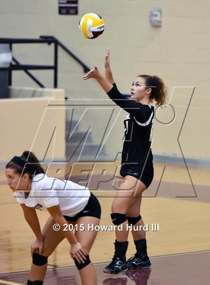 Thumbnail 3 in Cleburne vs Richland (EMS-ISD Tournament) photogallery.