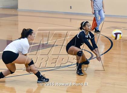 Thumbnail 1 in Cleburne vs Richland (EMS-ISD Tournament) photogallery.