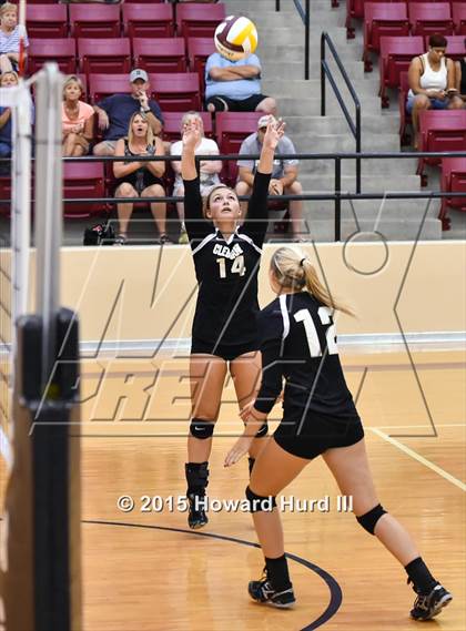 Thumbnail 3 in Cleburne vs Richland (EMS-ISD Tournament) photogallery.