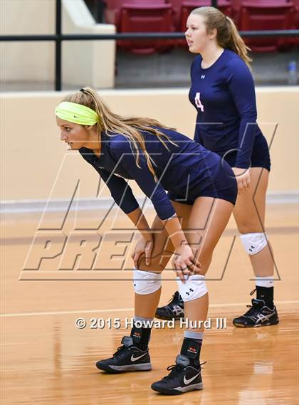 Thumbnail 1 in Cleburne vs Richland (EMS-ISD Tournament) photogallery.