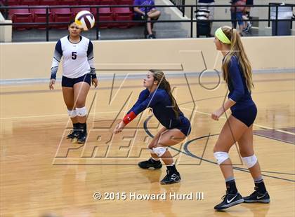 Thumbnail 3 in Cleburne vs Richland (EMS-ISD Tournament) photogallery.