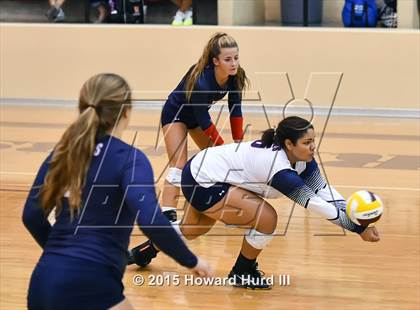 Thumbnail 1 in Cleburne vs Richland (EMS-ISD Tournament) photogallery.