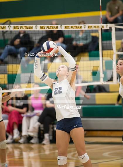 Thumbnail 1 in Wilsonville @ Putnam photogallery.