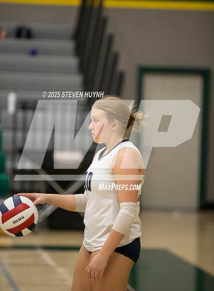 Thumbnail 2 in Wilsonville @ Putnam photogallery.