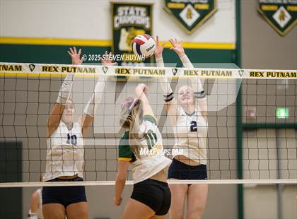 Thumbnail 1 in Wilsonville @ Putnam photogallery.