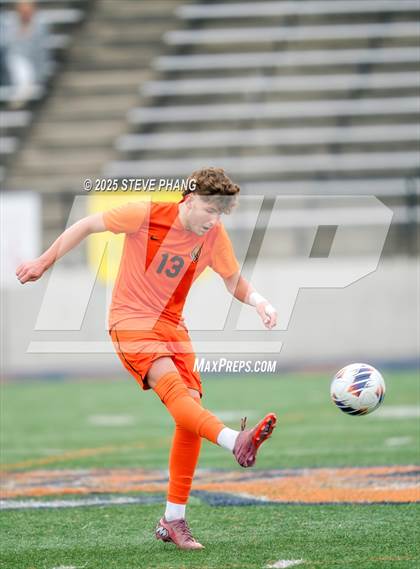 Thumbnail 3 in Merced vs. Laguna Creek photogallery.
