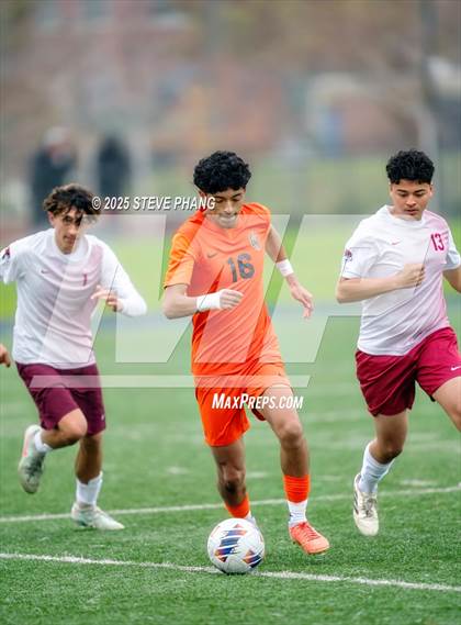 Thumbnail 1 in Merced vs. Laguna Creek photogallery.