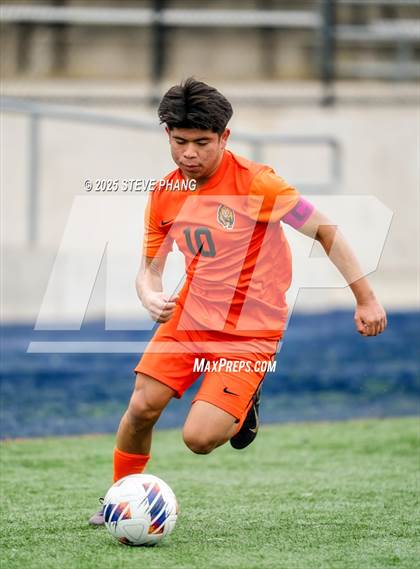 Thumbnail 1 in Merced vs. Laguna Creek photogallery.