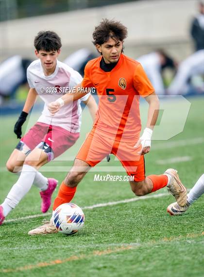 Thumbnail 3 in Merced vs. Laguna Creek photogallery.