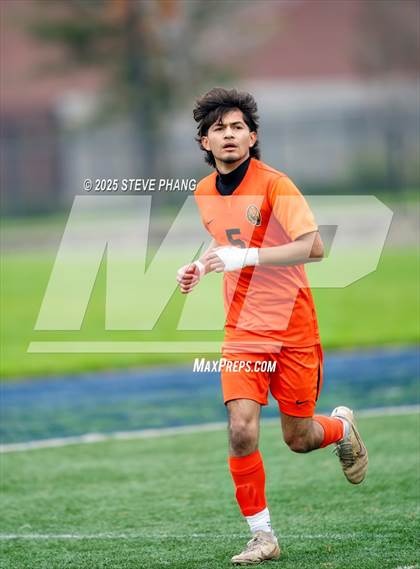 Thumbnail 3 in Merced vs. Laguna Creek photogallery.