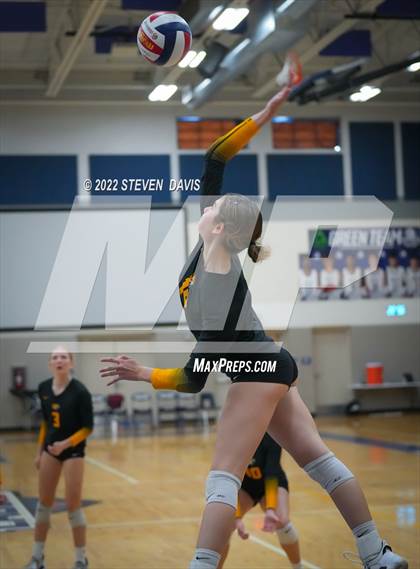 Thumbnail 1 in Saguaro vs. Blue Ridge  (Spiketown Invitational) photogallery.