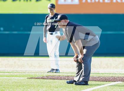 Thumbnail 1 in Pleasant Grove vs. Rusk (UIL 4A Final) photogallery.