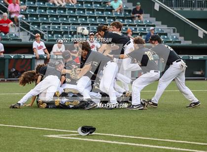 Thumbnail 3 in Pleasant Grove vs. Rusk (UIL 4A Final) photogallery.