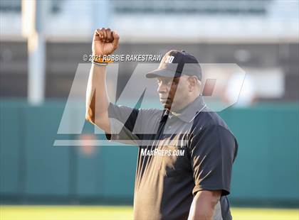 Thumbnail 1 in Pleasant Grove vs. Rusk (UIL 4A Final) photogallery.