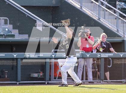 Thumbnail 3 in Pleasant Grove vs. Rusk (UIL 4A Final) photogallery.