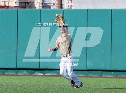 Thumbnail 1 in Pleasant Grove vs. Rusk (UIL 4A Final) photogallery.