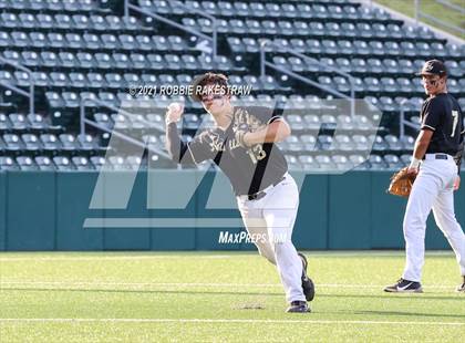 Thumbnail 2 in Pleasant Grove vs. Rusk (UIL 4A Final) photogallery.