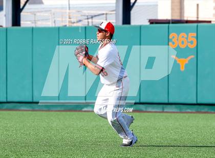 Thumbnail 3 in Pleasant Grove vs. Rusk (UIL 4A Final) photogallery.