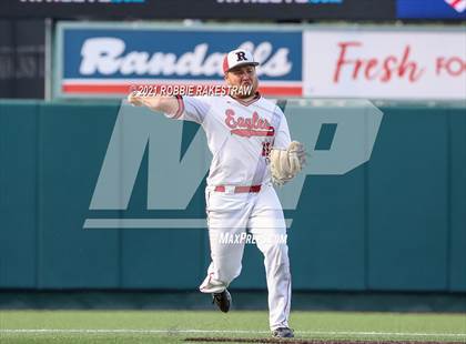Thumbnail 3 in Pleasant Grove vs. Rusk (UIL 4A Final) photogallery.