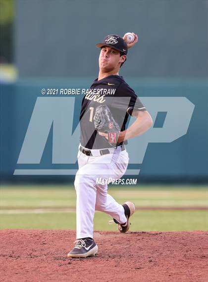 Thumbnail 3 in Pleasant Grove vs. Rusk (UIL 4A Final) photogallery.