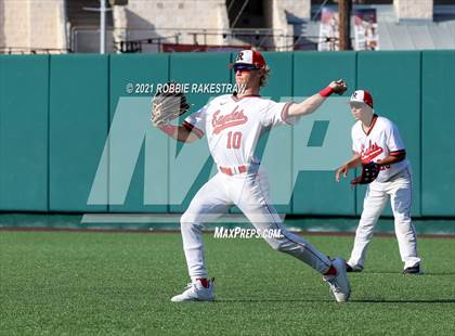Thumbnail 2 in Pleasant Grove vs. Rusk (UIL 4A Final) photogallery.