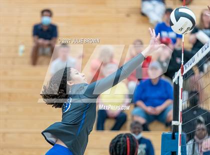 Thumbnail 3 in Lawrence North @ Hamilton Southeastern photogallery.