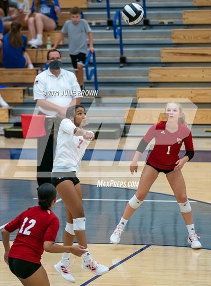 Thumbnail 1 in Lawrence North @ Hamilton Southeastern photogallery.