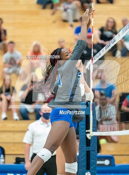 Thumbnail 2 in Lawrence North @ Hamilton Southeastern photogallery.