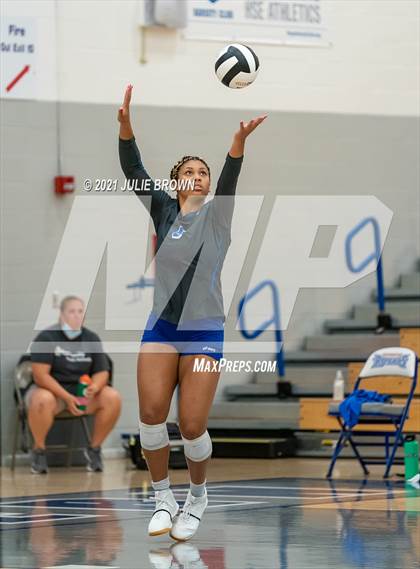 Thumbnail 3 in Lawrence North @ Hamilton Southeastern photogallery.