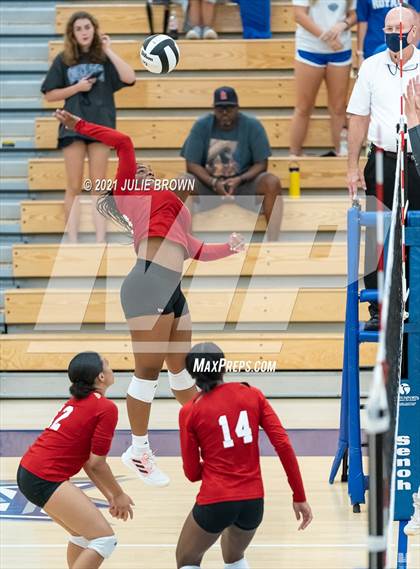 Thumbnail 2 in Lawrence North @ Hamilton Southeastern photogallery.