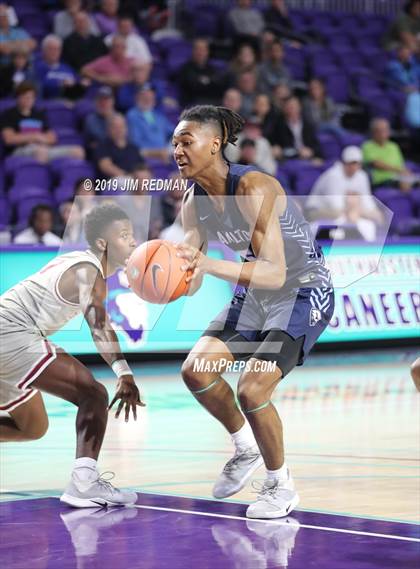 Thumbnail 3 in Hamilton Heights Christian Academy vs. Sunrise Christian Academy (City of Palms Classic) photogallery.