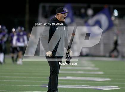Thumbnail 2 in Conway vs. Fayetteville (AAA 7A Semifinal) photogallery.