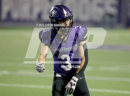 Thumbnail 2 in Conway vs. Fayetteville (AAA 7A Semifinal) photogallery.