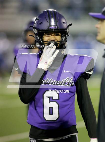 Thumbnail 2 in Conway vs. Fayetteville (AAA 7A Semifinal) photogallery.