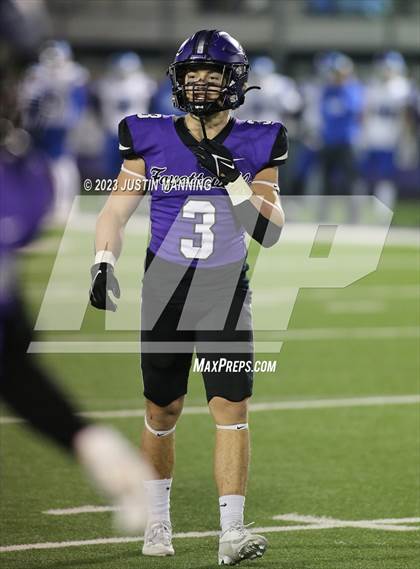 Thumbnail 1 in Conway vs. Fayetteville (AAA 7A Semifinal) photogallery.