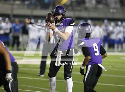 Thumbnail 3 in Conway vs. Fayetteville (AAA 7A Semifinal) photogallery.