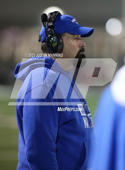 Thumbnail 3 in Conway vs. Fayetteville (AAA 7A Semifinal) photogallery.