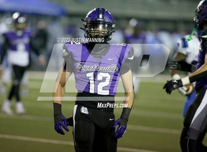 Thumbnail 2 in Conway vs. Fayetteville (AAA 7A Semifinal) photogallery.