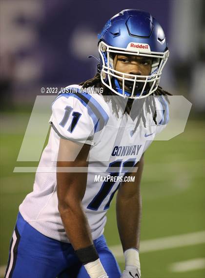Thumbnail 2 in Conway vs. Fayetteville (AAA 7A Semifinal) photogallery.