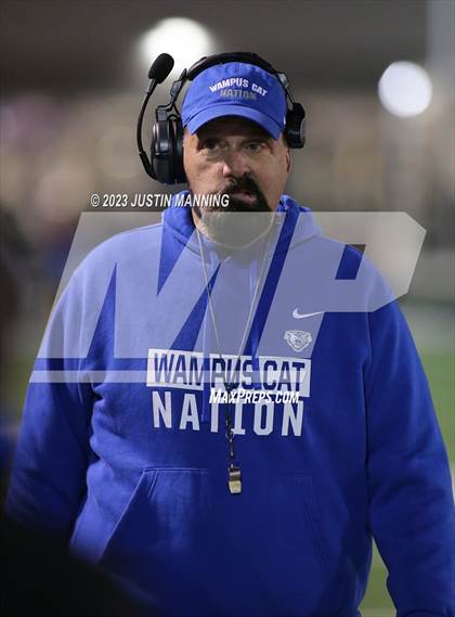 Thumbnail 2 in Conway vs. Fayetteville (AAA 7A Semifinal) photogallery.