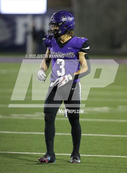 Thumbnail 2 in Conway vs. Fayetteville (AAA 7A Semifinal) photogallery.
