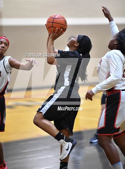 Thumbnail 2 in Steele @ Wagner photogallery.