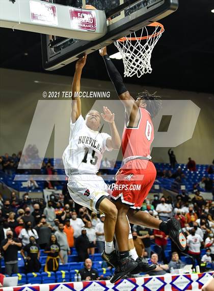 Thumbnail 3 in Jonesboro vs. Maumelle (AAA 5A Final) photogallery.