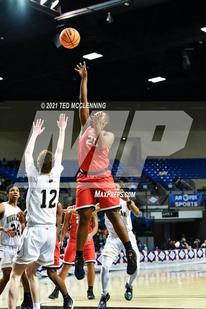 Thumbnail 3 in Jonesboro vs. Maumelle (AAA 5A Final) photogallery.