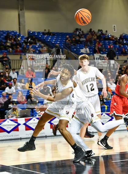 Thumbnail 3 in Jonesboro vs. Maumelle (AAA 5A Final) photogallery.